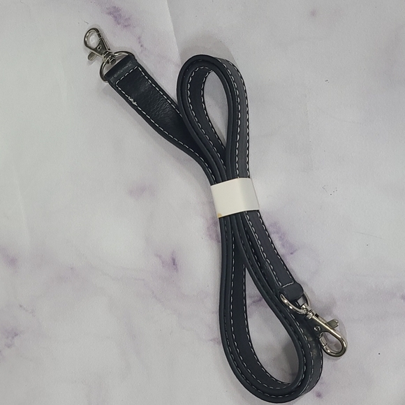 Tommy Hilfiger Satchel - Picture 11 of 16